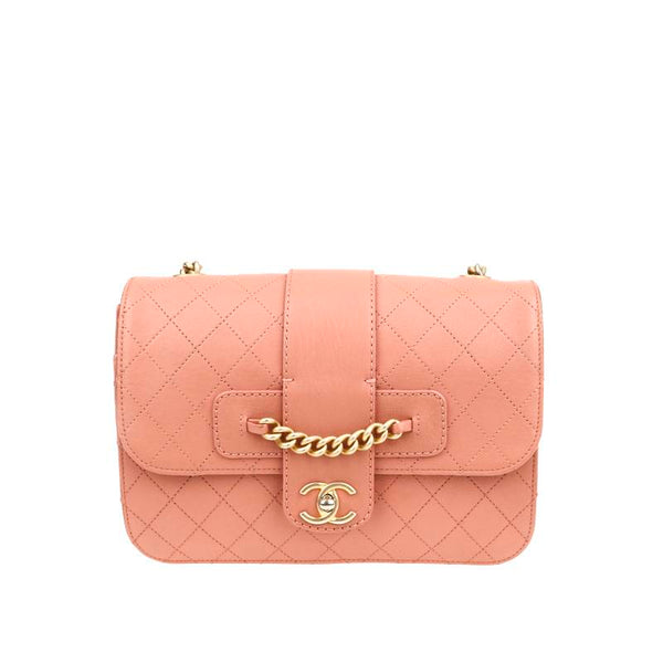 Chanel/ CC Mumbai Pink Diamond Quilted Crossbody/ Shoulder Bag